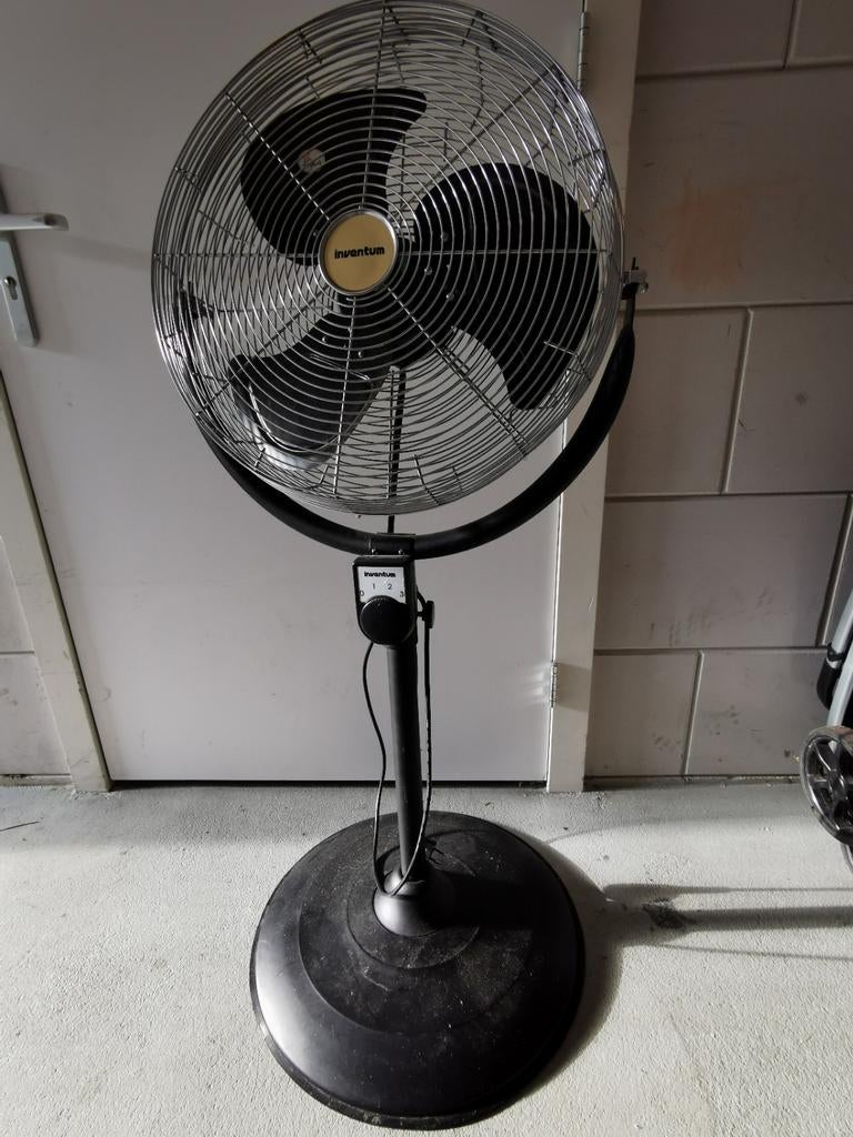 Inventum Statief ventilator - Krachtige verkoeling!, Witgoed en Apparatuur, Ventilatoren, Ophalen, Gebruikt, Statiefventilator