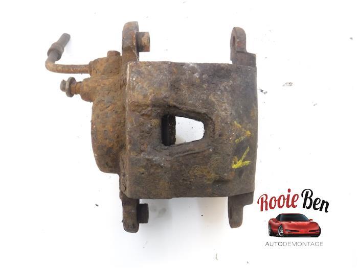 Remklauw (Tang) rechts-voor van een Chevrolet S10, Gebruikt, -, Ophalen of Verzenden, -
