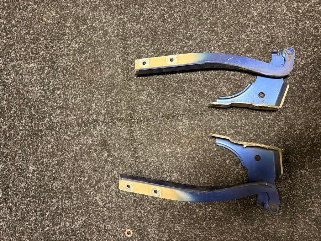 Fiat Grande Punto Motorkap Scharnieren Links & Rechts, Ophalen of Verzenden, Gebruikt, Fiat
