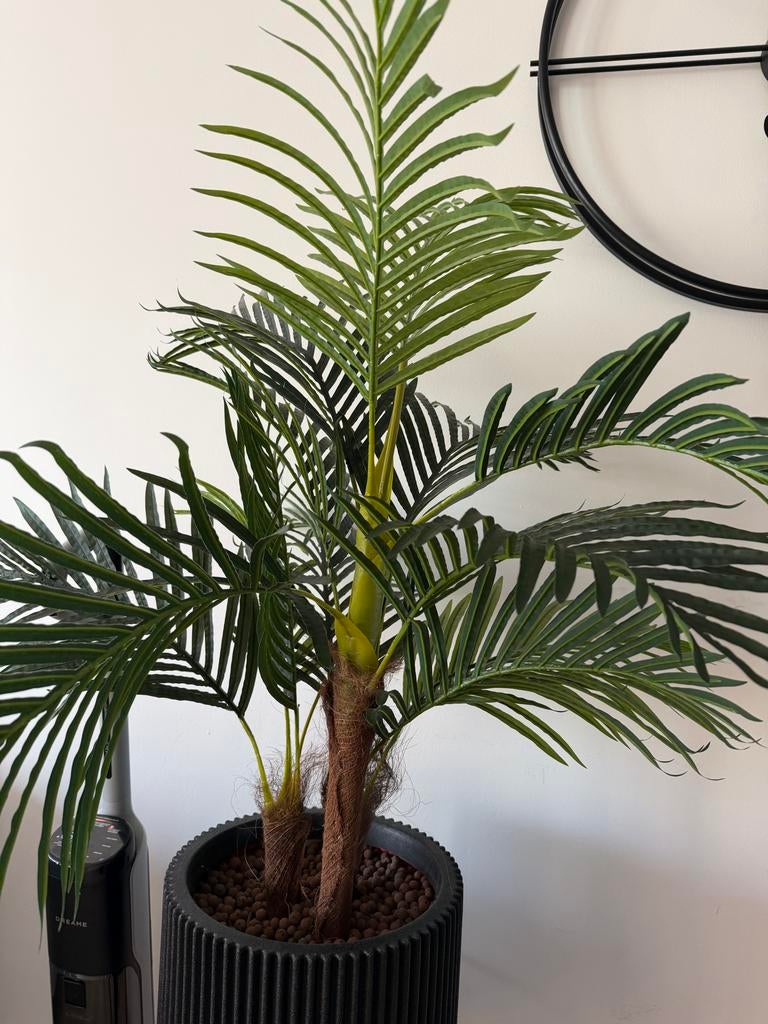 Mooie Kunstpalm in Pot - Decoratief en Onderhoudsvrij, Huis en Inrichting, Kamerplanten, Palm, In pot, 150 tot 200 cm, Groene kamerplant
