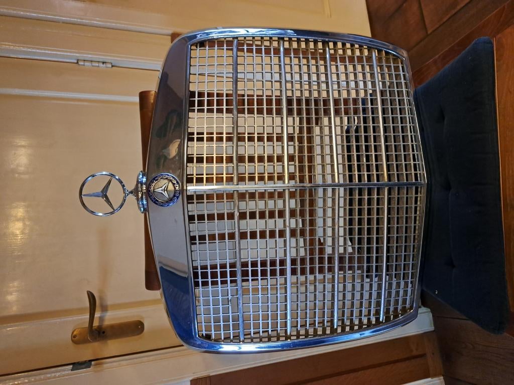 Mercedes gril w108/w109, Ophalen of Verzenden, Zo goed als nieuw, Rechthoekig
