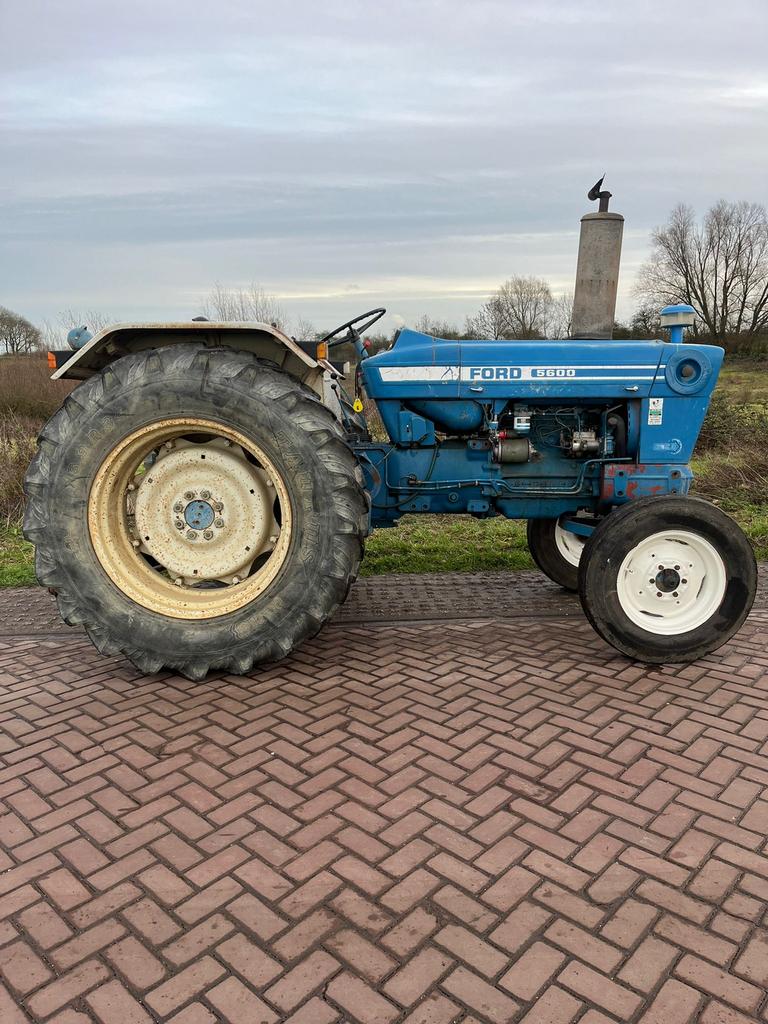 🔵  Ford 5600 met Dual Power, Zakelijke goederen, Agrarisch | Tractoren, Ophalen, Gebruikt, Tot 80 Pk, Ford
