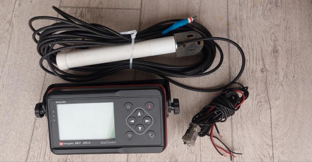 Philips navigator MK9 GPS compleet, Ophalen of Verzenden, Zo goed als nieuw, Gps of Kompas