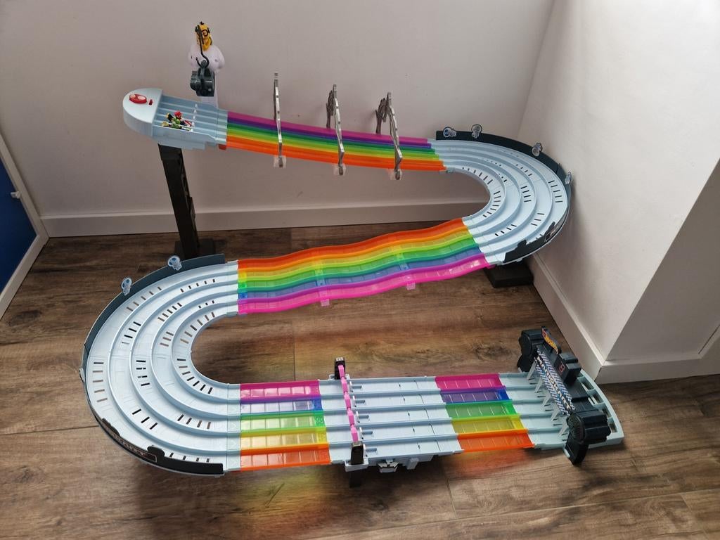 Hotwheels mario kart regenboogbaan incl. Doos, Ophalen, Zo goed als nieuw, Elektrisch, Hot Wheels