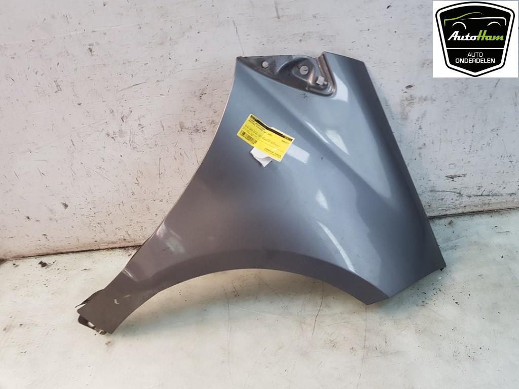 Spatbord Rechts Voor Mercedes-Benz A (W169) |A1698810201|, Gebruikt, Mercedes-Benz AG, Mercedes-Benz, Mercedesstraße 120, Stuttgart 70372, , Duitsland