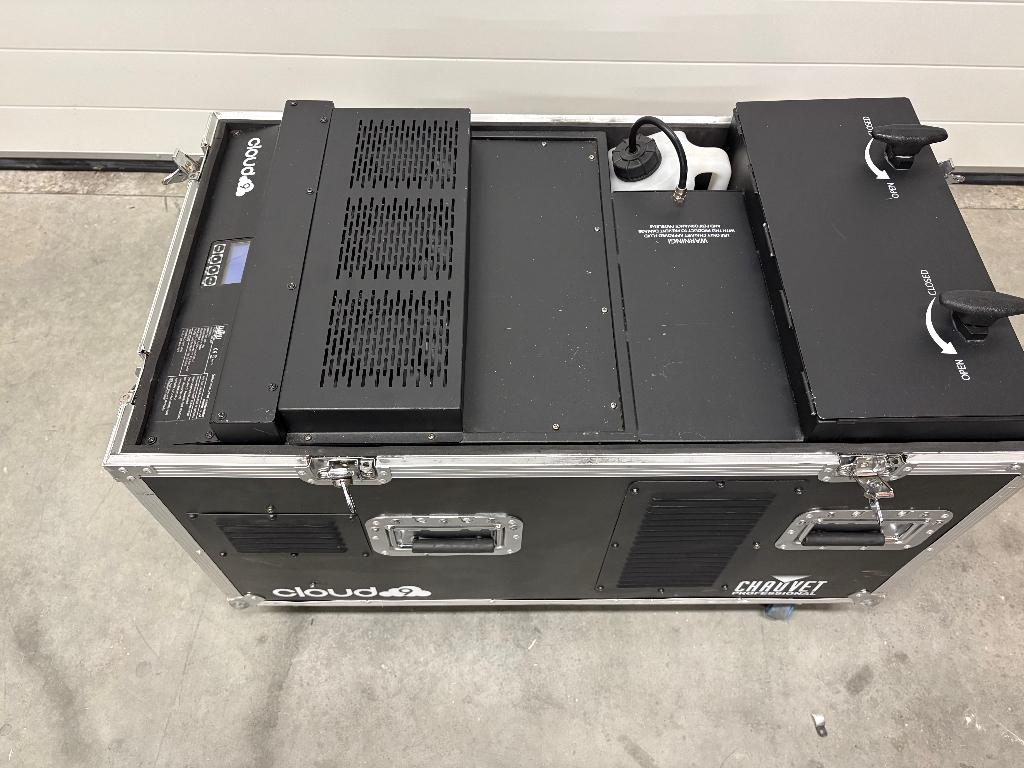 Chauvet Cloud 9 Low Fog, Ophalen, Zo goed als nieuw, Rookmachine, Geluidgestuurd