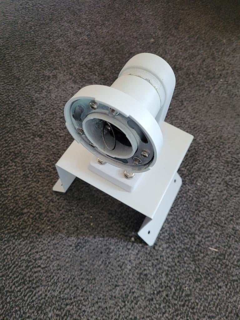Hoeksteun voor Axis PTZ camera's, Audio, Tv en Foto, Videobewaking, Ophalen of Verzenden, Zo goed als nieuw, Buitencamera