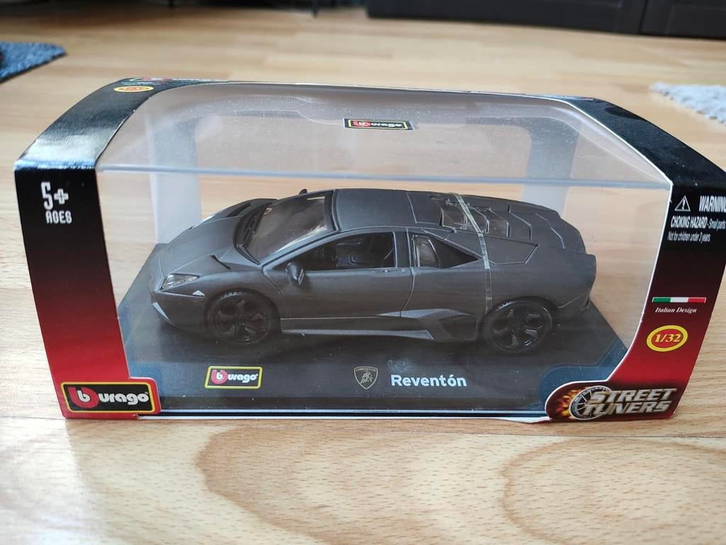 Lamborghini Reventón modelauto., Hobby en Vrije tijd, Modelauto's | 1:32, Ophalen of Verzenden, Nieuw, Auto, Overige merken