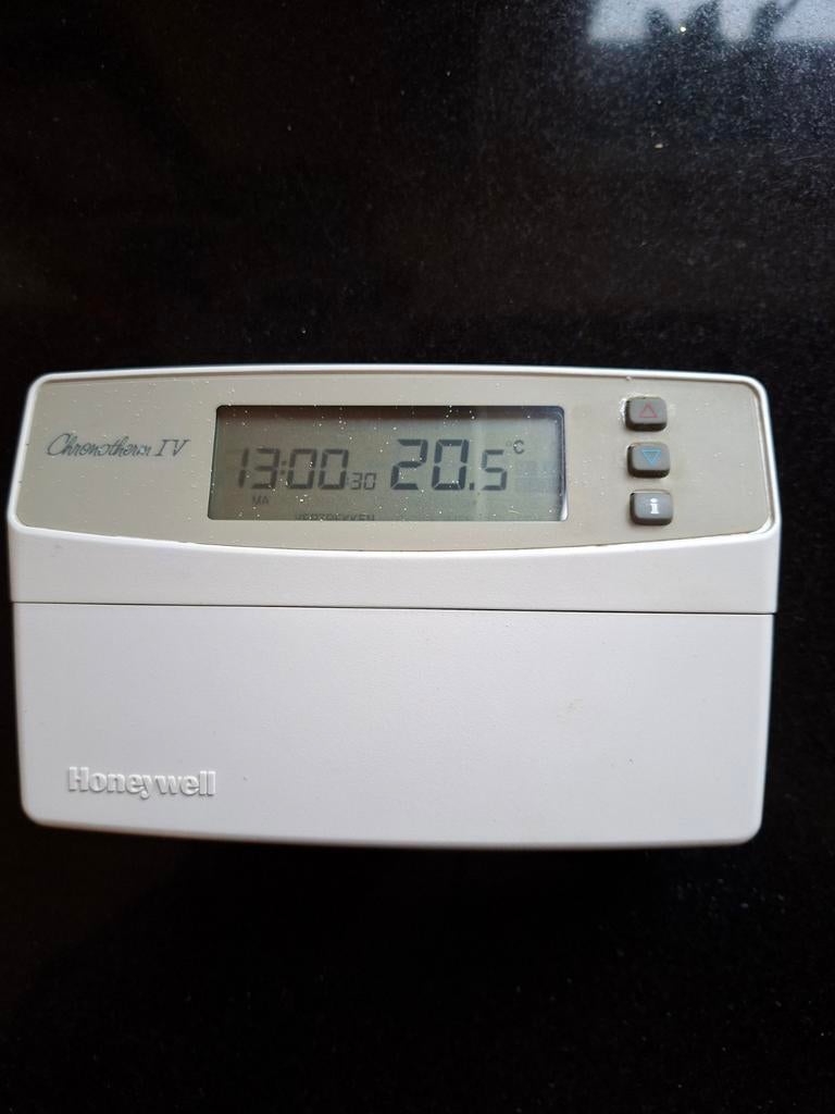 Honeywell chromotherm 4 thermostaat 7 daags programma., Ophalen