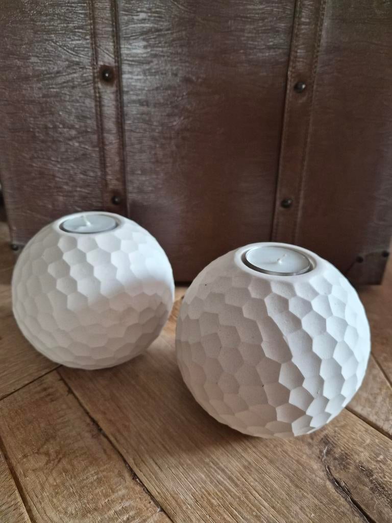 Twee waxinelichthouders in vorm van golfbal, Huis en Inrichting, Ophalen of Verzenden, Nieuw