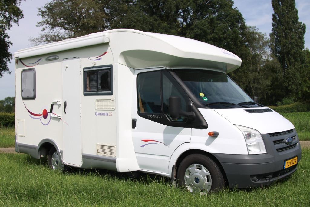 Vrij : Te huur : Zeer compacte camper huren van slechts 5,7m, Caravans en Kamperen