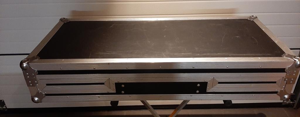 Dj   mixer en case, Ophalen, Gebruikt, Pioneer