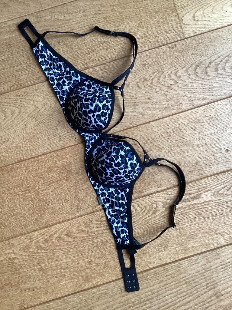 Nieuwe Sapph BH. Maat 75B., Ophalen of Verzenden, Zwart, BH