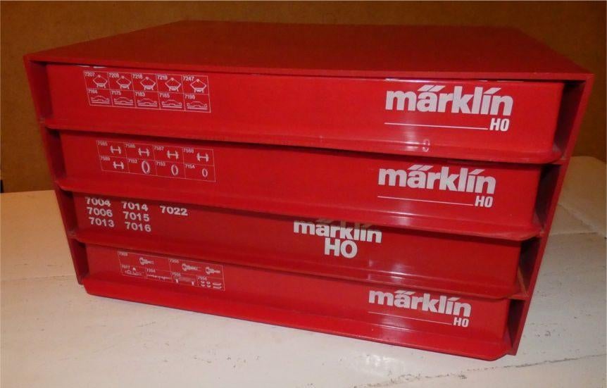 Märklin onderdelen kast slepers veertjes pantos koolborstels, Hobby en Vrije tijd, Gelijkstroom of Wisselstroom, Overige typen