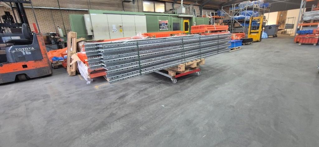 Palletstelling magazijnstelling set 16,83 mtr. nieuw koopje, Ophalen