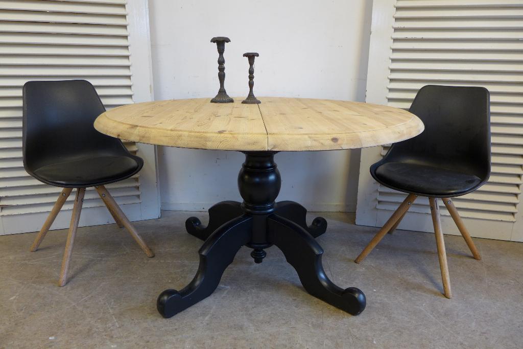 Prachtige zwarte ronde uitschuifbare eettafel  130 cm, Ophalen, Landelijk zwart, 50 tot 100 cm, Zo goed als nieuw