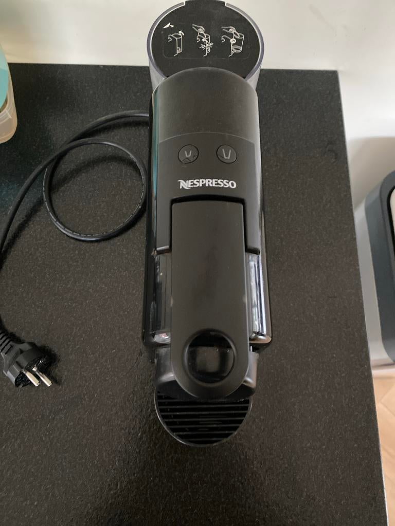 Nespresso Magimix Mini - Koffiemachine voor onderdelen !, Gebruikt, Espresso apparaat, Ophalen of Verzenden, 1 kopje