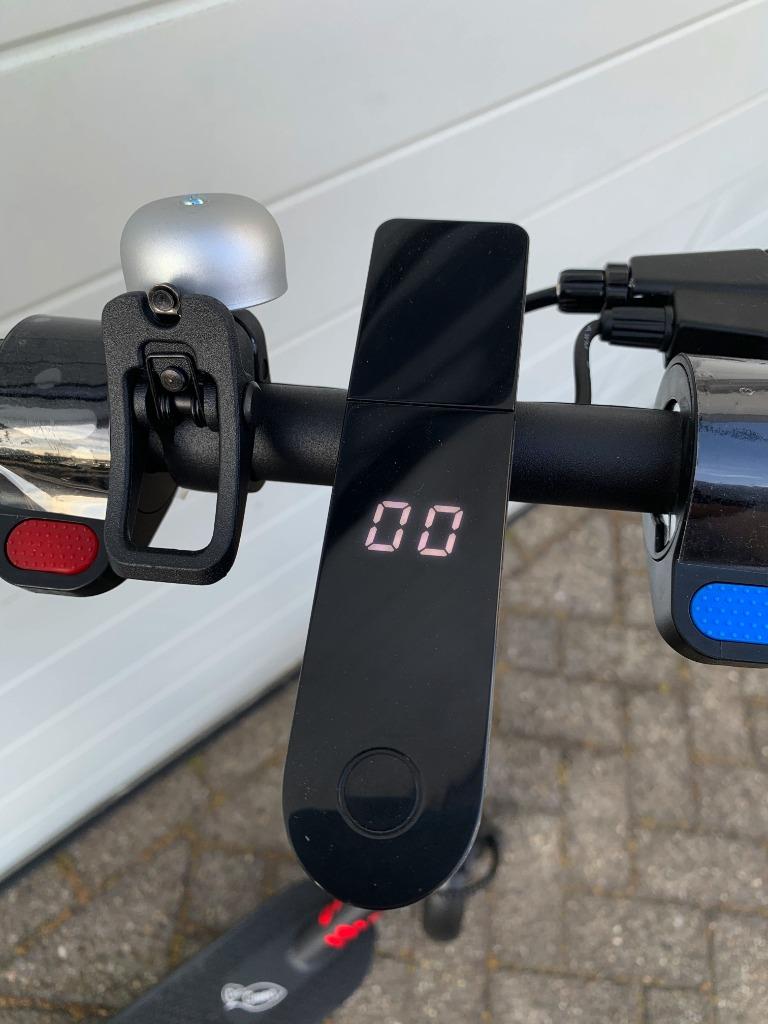 Elektrische step 350 Watt – mobile App – Max. – Snelheid 31, Fietsen en Brommers, Steps, Ophalen of Verzenden, Nieuw, Elektrische step (E-scooter)