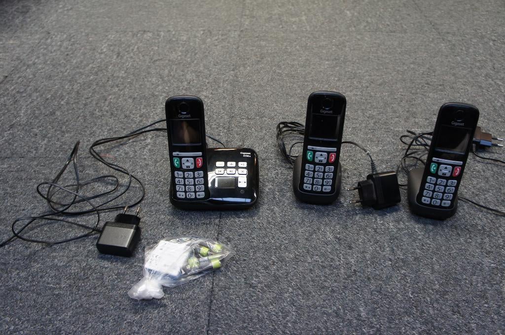 Siemens Gigaset A735A met 3 telefoons, Ophalen of Verzenden, Zo goed als nieuw, 3 handsets