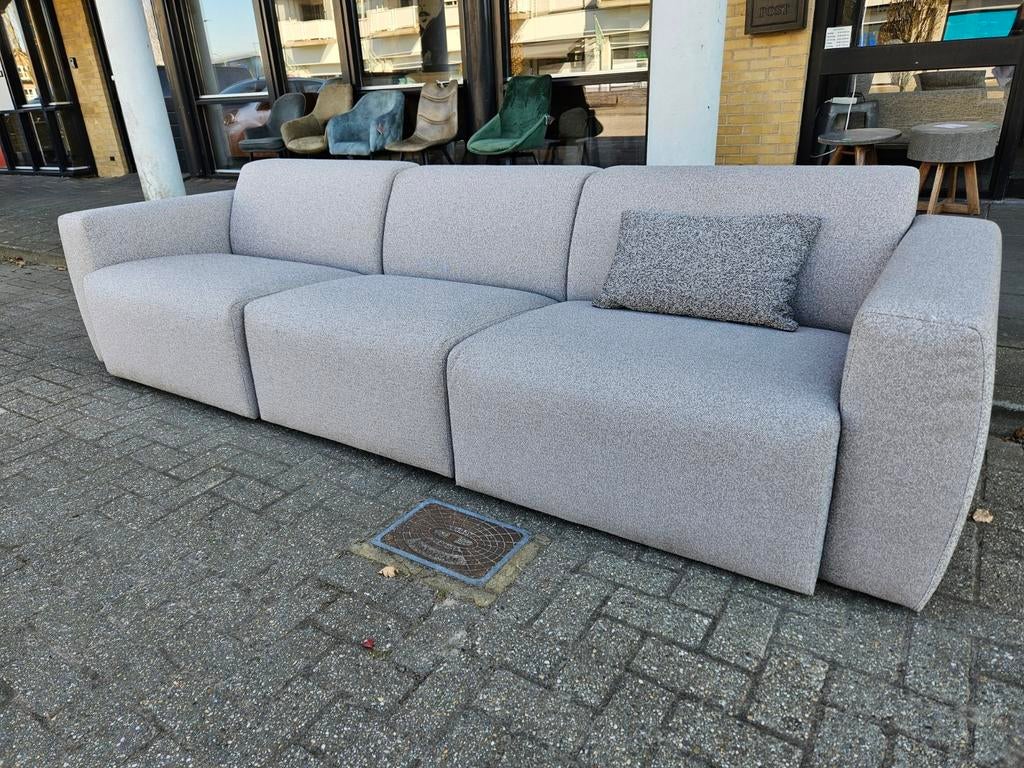 Tuinbank PRADA outdoor opruiming, Huis en Inrichting, Banken | Bankstellen, Nieuw, Vierpersoons of meer, Stof, Ophalen of Verzenden