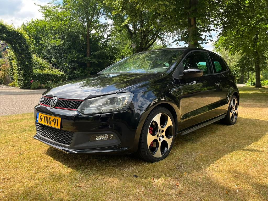 Volkswagen Polo 1.4 TSI 132KW DSG 2011 Zwart, Auto's, Volkswagen, 1169 kg, 4 cilinders, 179 pk, Zwart