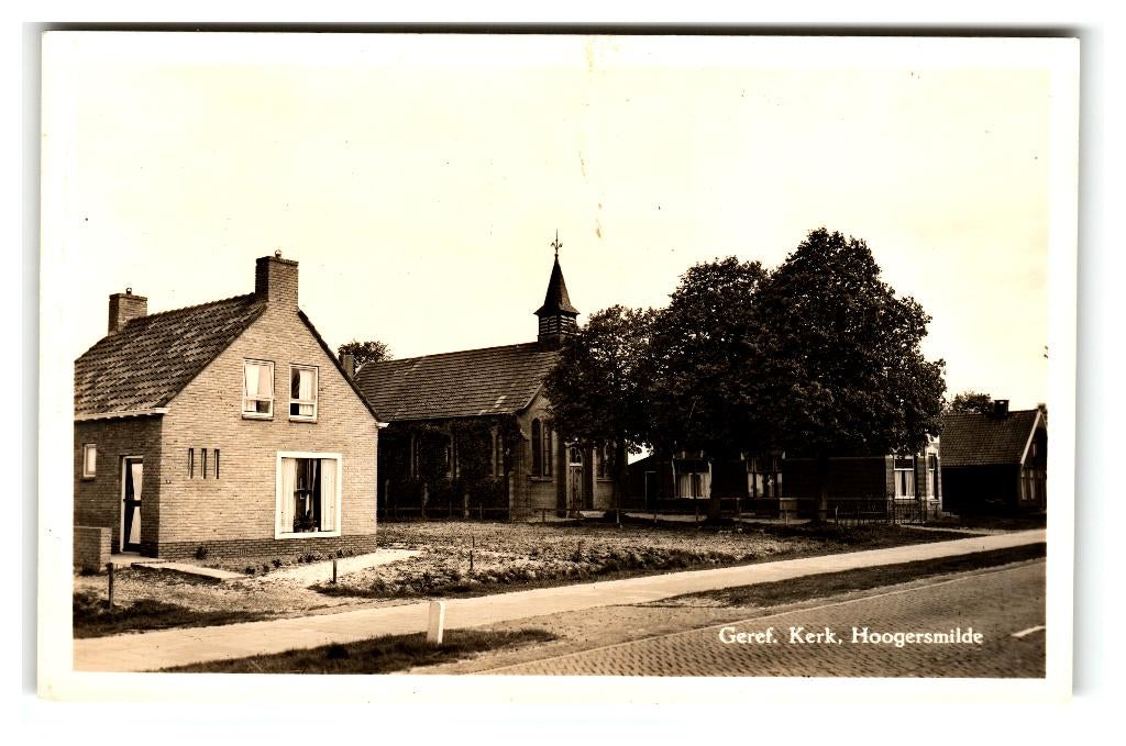 Hoogersmilde, Geref. Kerk, Verzamelen, Ansichtkaarten | Nederland, Ophalen of Verzenden, 1940 tot 1960, Ongelopen, Drenthe