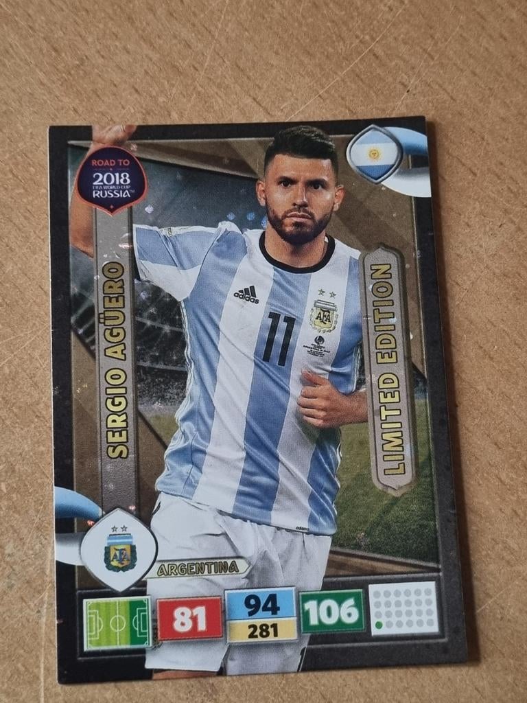 Panini Adrenalyn xl Road to Russia 2018 Limited Aguero, Ophalen of Verzenden, Zo goed als nieuw, Plaatje