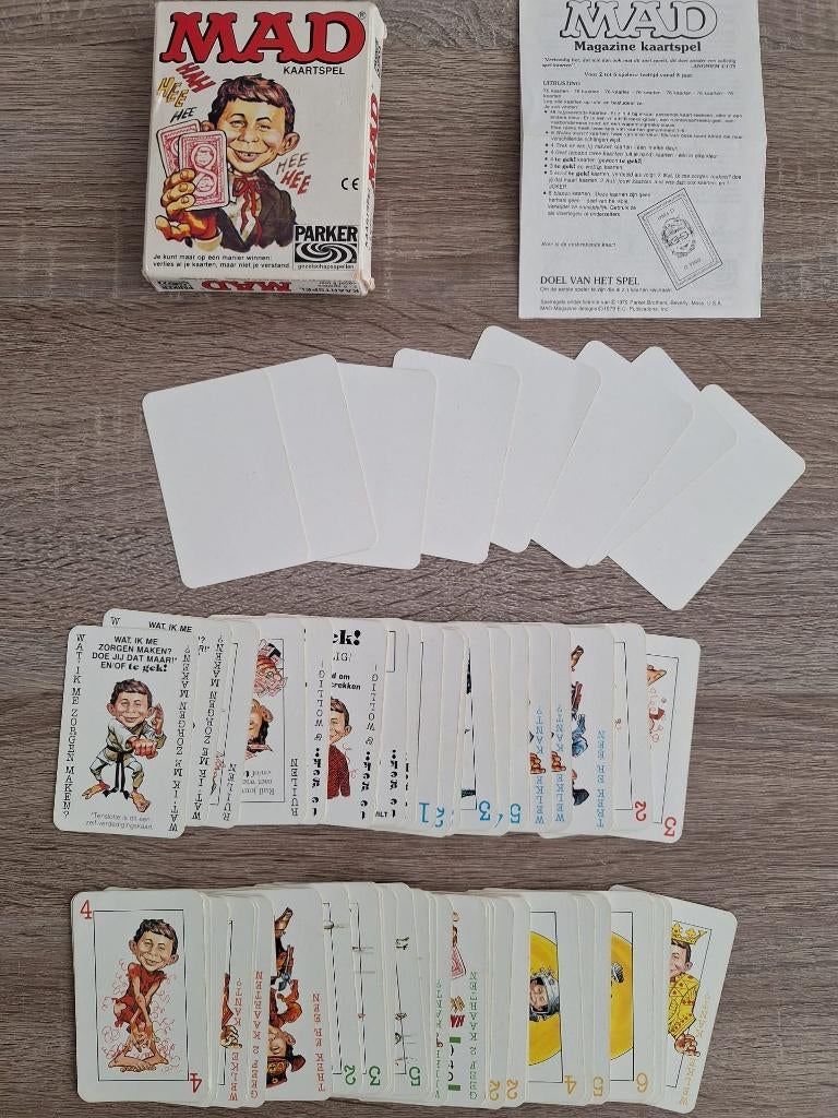 MAD Kaartenspel (compleet), Hobby en Vrije tijd, Gezelschapsspellen | Kaartspellen, Een of twee spelers, Ophalen, Zo goed als nieuw
