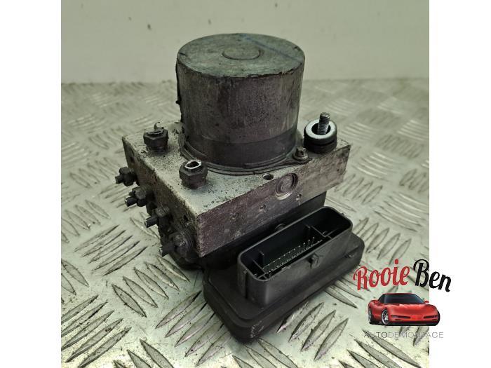 ABS Pomp van een Renault Master, Auto-onderdelen, Gebruikt, -, Renault, -