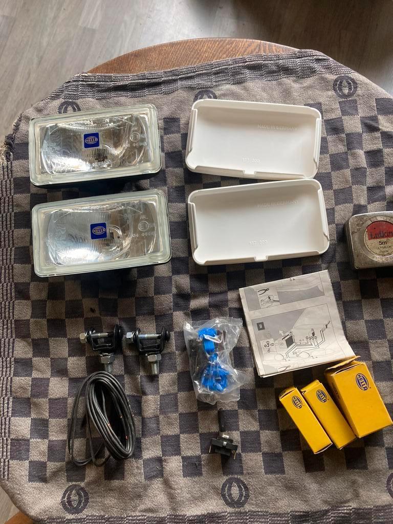 Oldtimer 1 set Hella verstralers comet 450 met covers, Ophalen of Verzenden, Nieuw