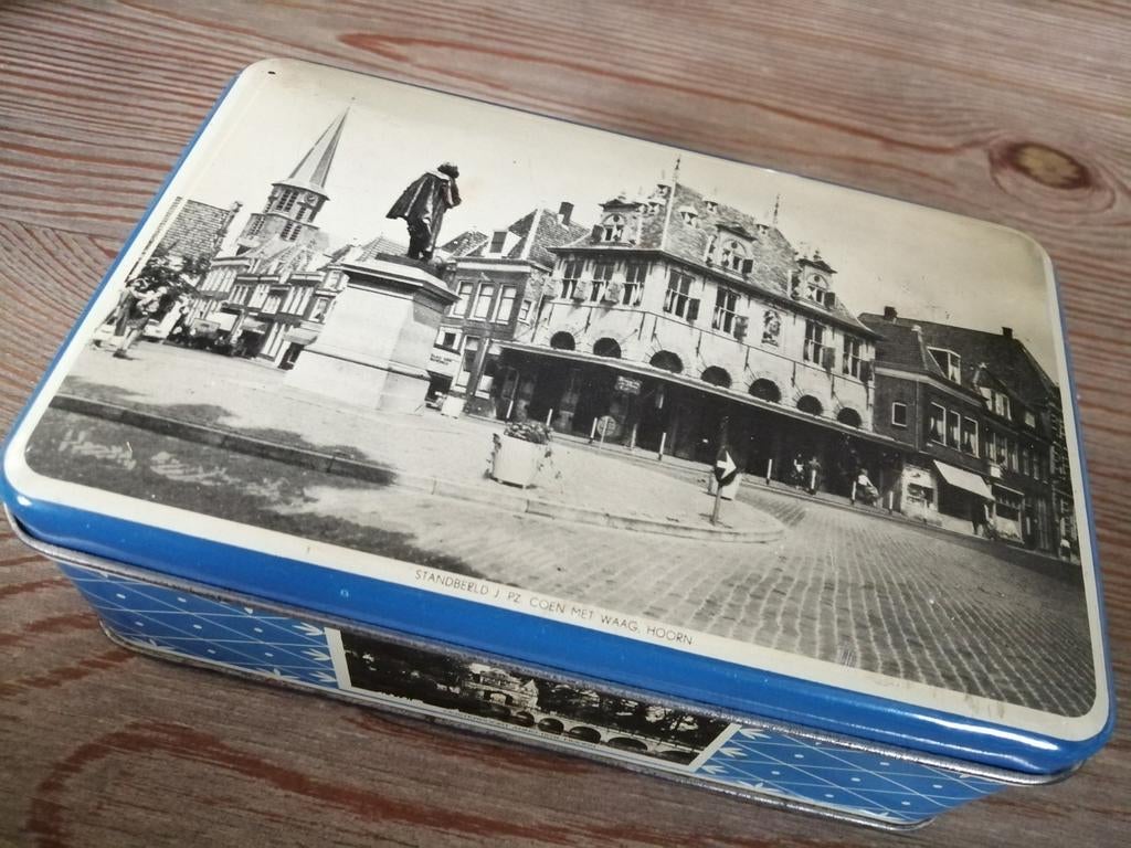 Vintage Bakkersblikje Hoorn, Ophalen of Verzenden, Gebruikt, Koek(jes), Overige merken