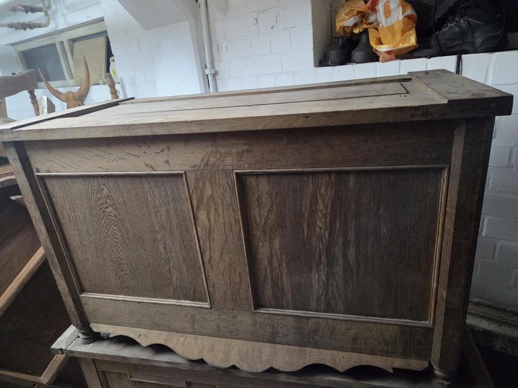 Te koop oude antieke dekenkist, Ophalen