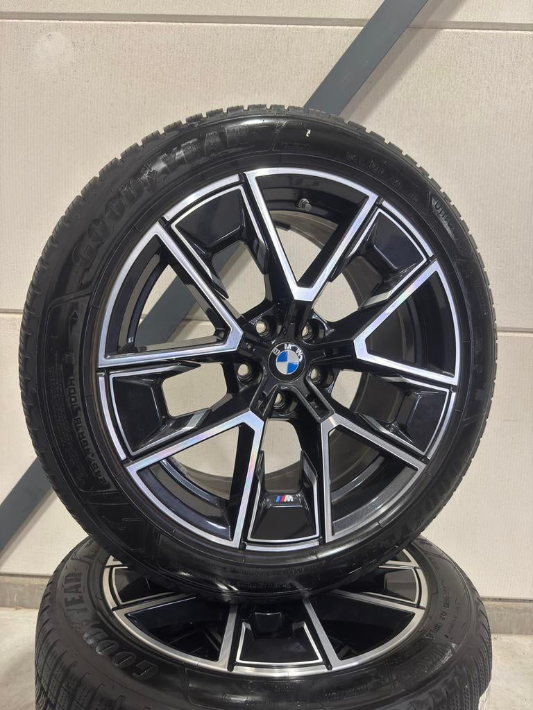 18 INCH BMW 858M ORIGINEEL 3/4/i4 SERIE G20 G21 G22 G23 G42, 18 inch, 245 mm, Banden en Velgen, Petuelring 130, 80809 München, Duitsland