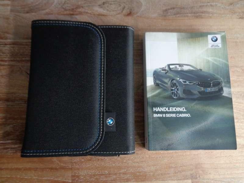 BMW 8 Serie Cabriolet - Map Nederlandse Handleidingen, Auto diversen, Handleidingen en Instructieboekjes, Ophalen of Verzenden
