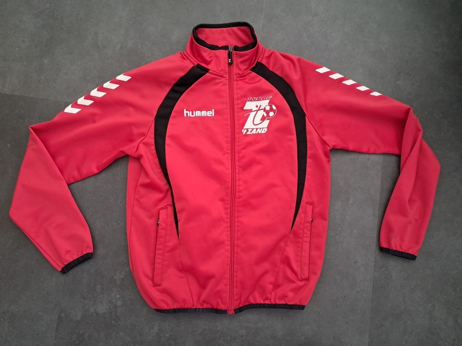 Voetbaljas 't zand hummel maat 152, Ophalen of Verzenden
