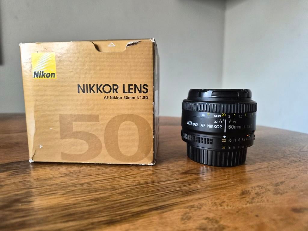 Nikon AF Nikkor 50mm f/1.8D lens met originele doos, Ophalen, Gebruikt, Standaardlens