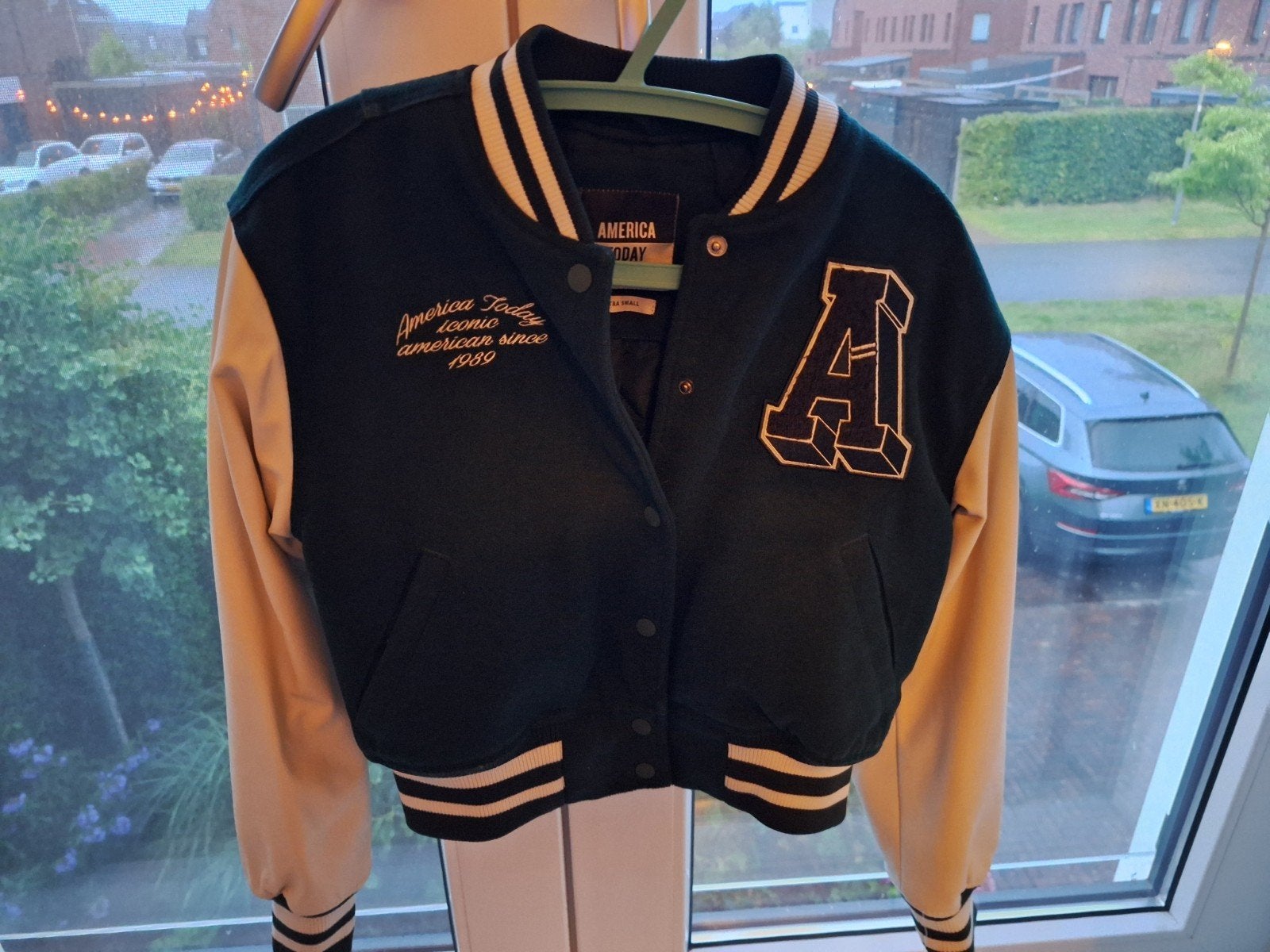 america today bomberjack groen maat xs, Kleding | Dames, Ophalen of Verzenden, Zo goed als nieuw, Maat 34 (XS) of kleiner, America Today
