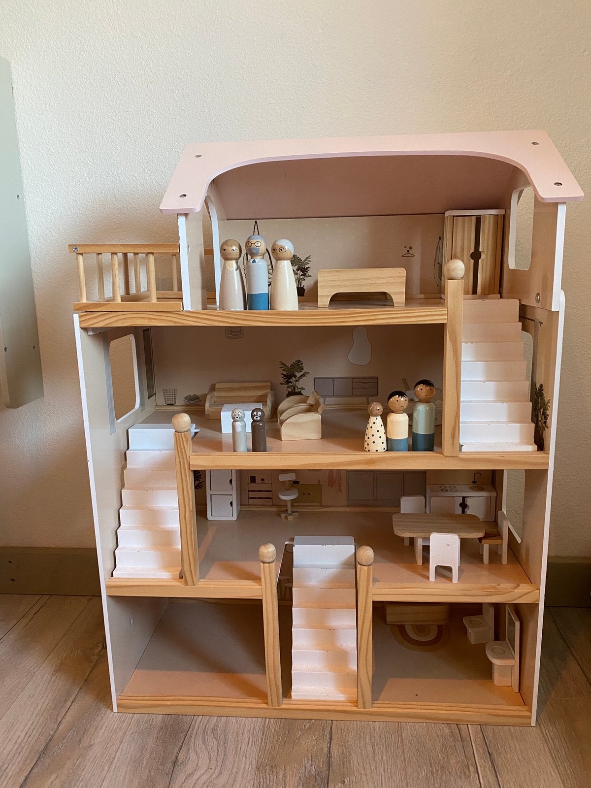Petite Amélie poppenhuis, Ophalen, Zo goed als nieuw, Poppenhuis