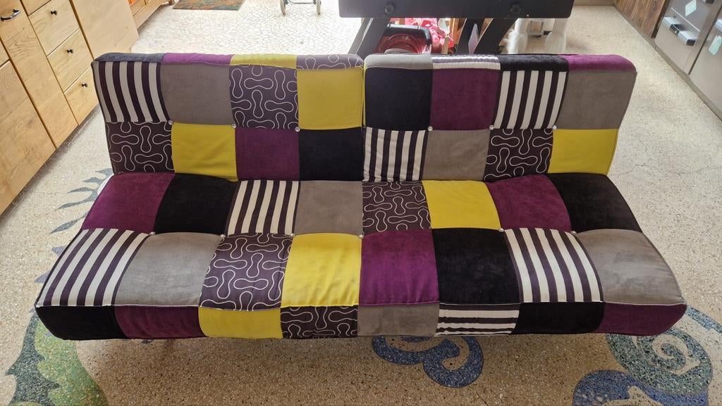 Kleurrijke Slaapbank - 200x120 cm Slaapgedeelte, Huis en Inrichting, Slaapkamer | Slaapbanken, Ophalen, Tweepersoons