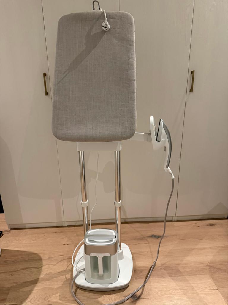 Staande strijkijzer Tefal Ixeo All-in-One Solution QT1010Wit, Ophalen, Zo goed als nieuw, Strijkijzer met snoer