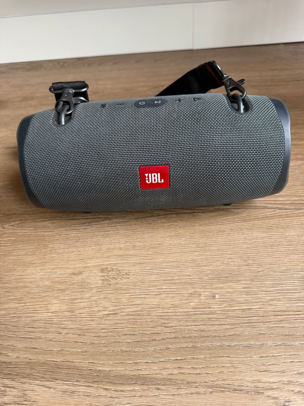 JBL Xtreme 2 Bluetooth Speaker met Adapter, Ophalen, Gebruikt, JBL, Draagbare speaker
