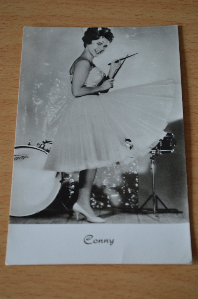 Ongelopen ansichtkaart CONNY FROBOESS jaren '50, Ophalen of Verzenden, 1940 tot 1960, Ongelopen, Muziek