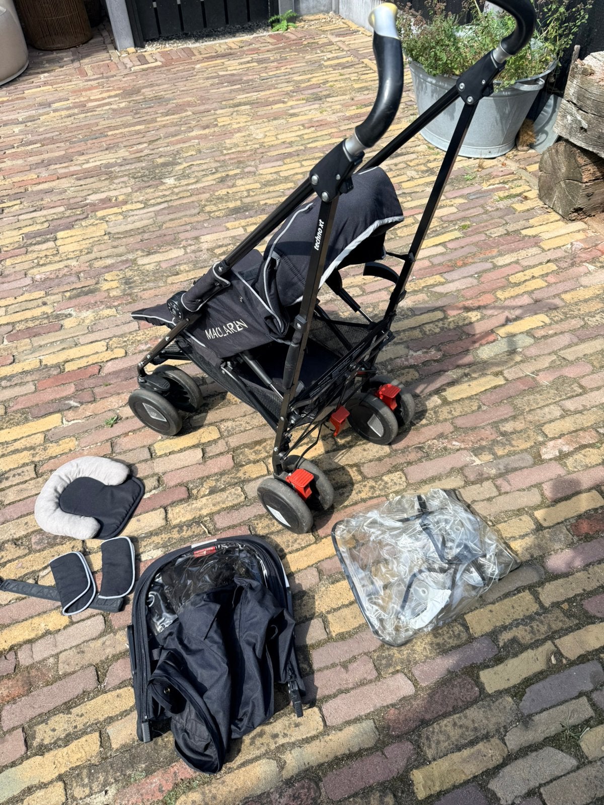Mc Laren Techno XT buggy, Kinderen en Baby's, Buggy's, Ophalen, Zo goed als nieuw, Maclaren, Regenhoes