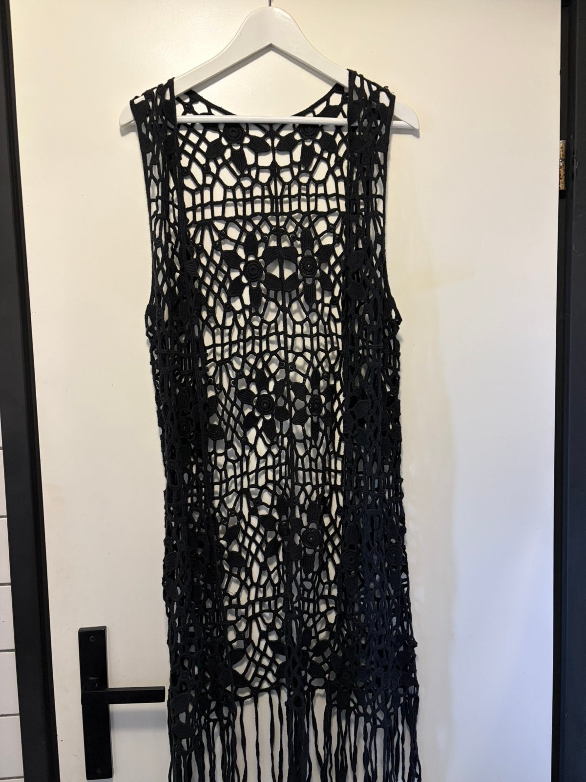 Lang “ibiza” gehaakt vest, Ophalen of Verzenden, Zo goed als nieuw, Zwart