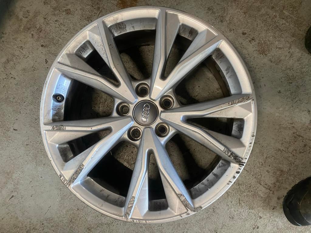 Audi A3 Velgen - Origineel en Gebruikt, Auto-onderdelen, Banden en Velgen, Velg(en), Personenwagen, Gebruikt, Ophalen