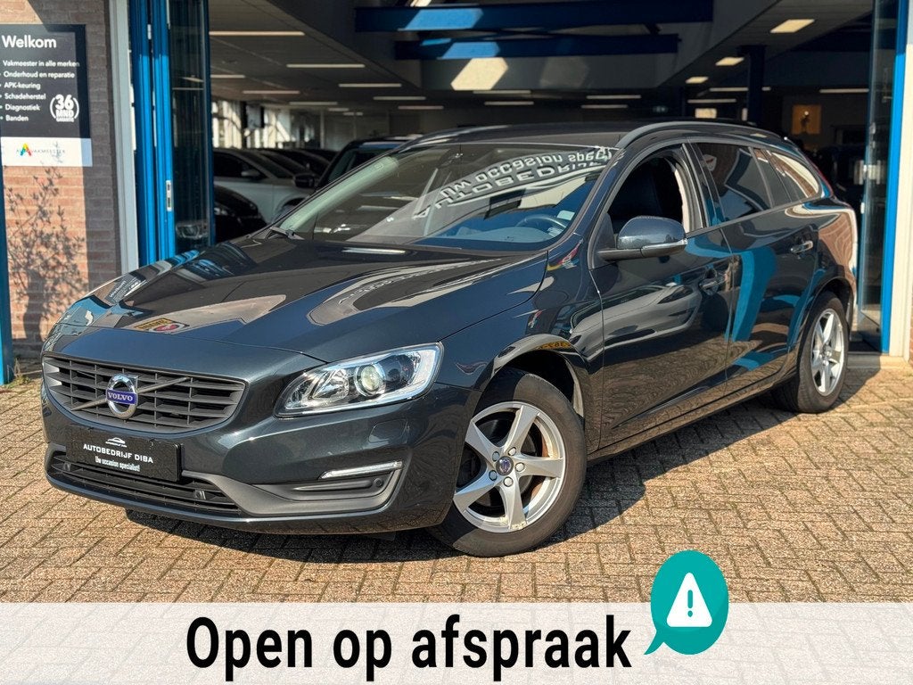 Volvo V60 1.5 T3 Polar+ 2017 AUT NAVI CLIMA NAP 41k KM!, Auto's, Volvo, Stof, 4 cilinders, 152 pk, 84 €/maand