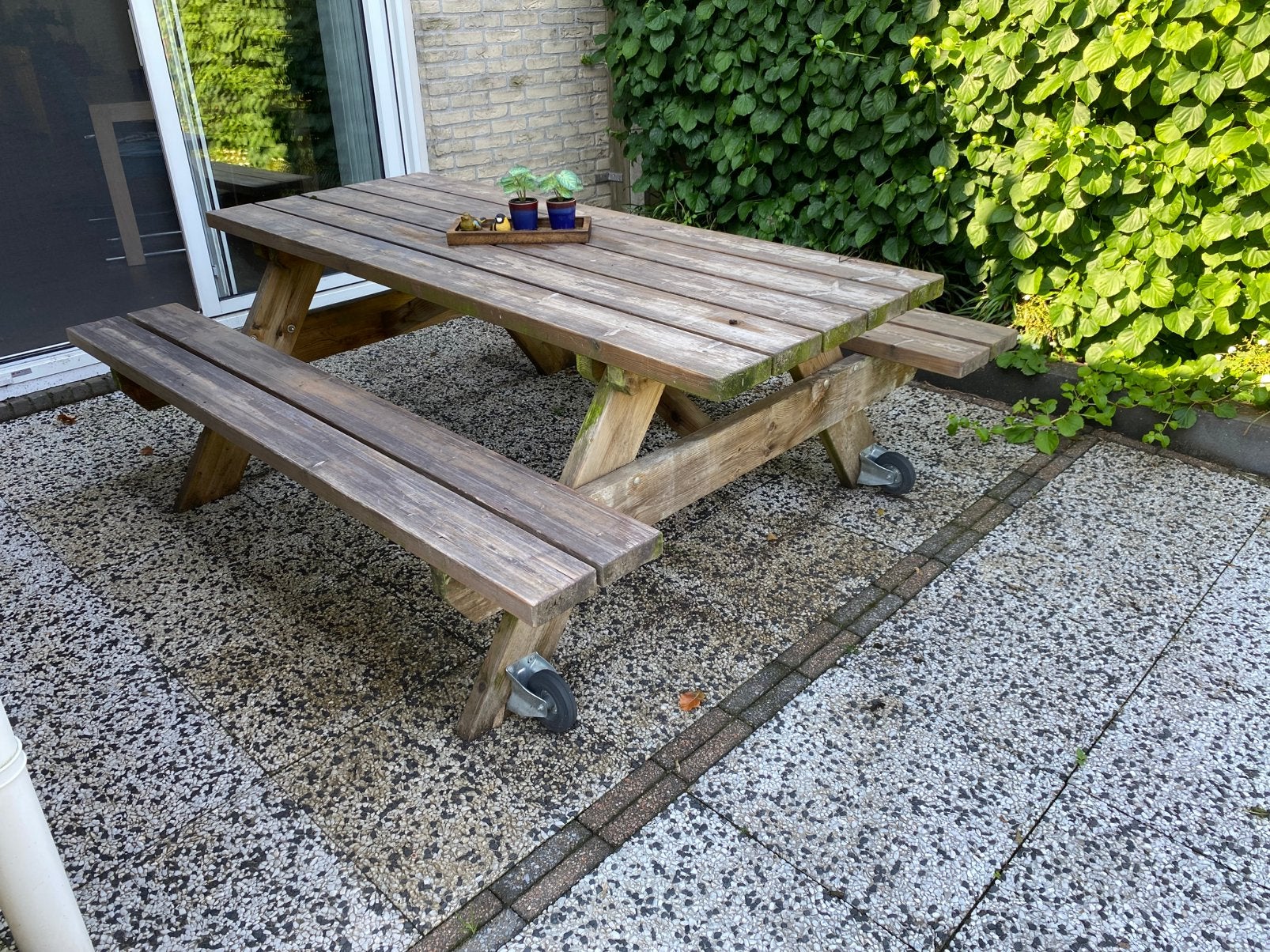 Grote picknicktafel, Tuin en Terras, Ophalen, Zo goed als nieuw, Rechthoekig, Hout