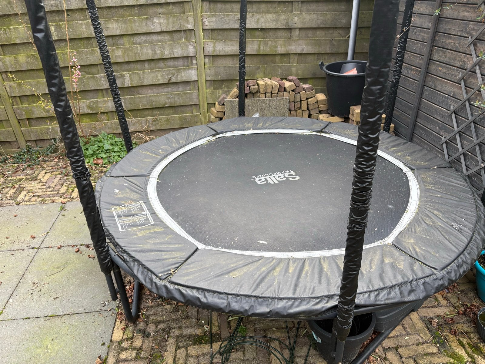 Trampoline Salta, gebruikt, veiligheidsnet, Kinderen en Baby's, Speelgoed | Buiten | Trampolines, Ophalen, Gebruikt