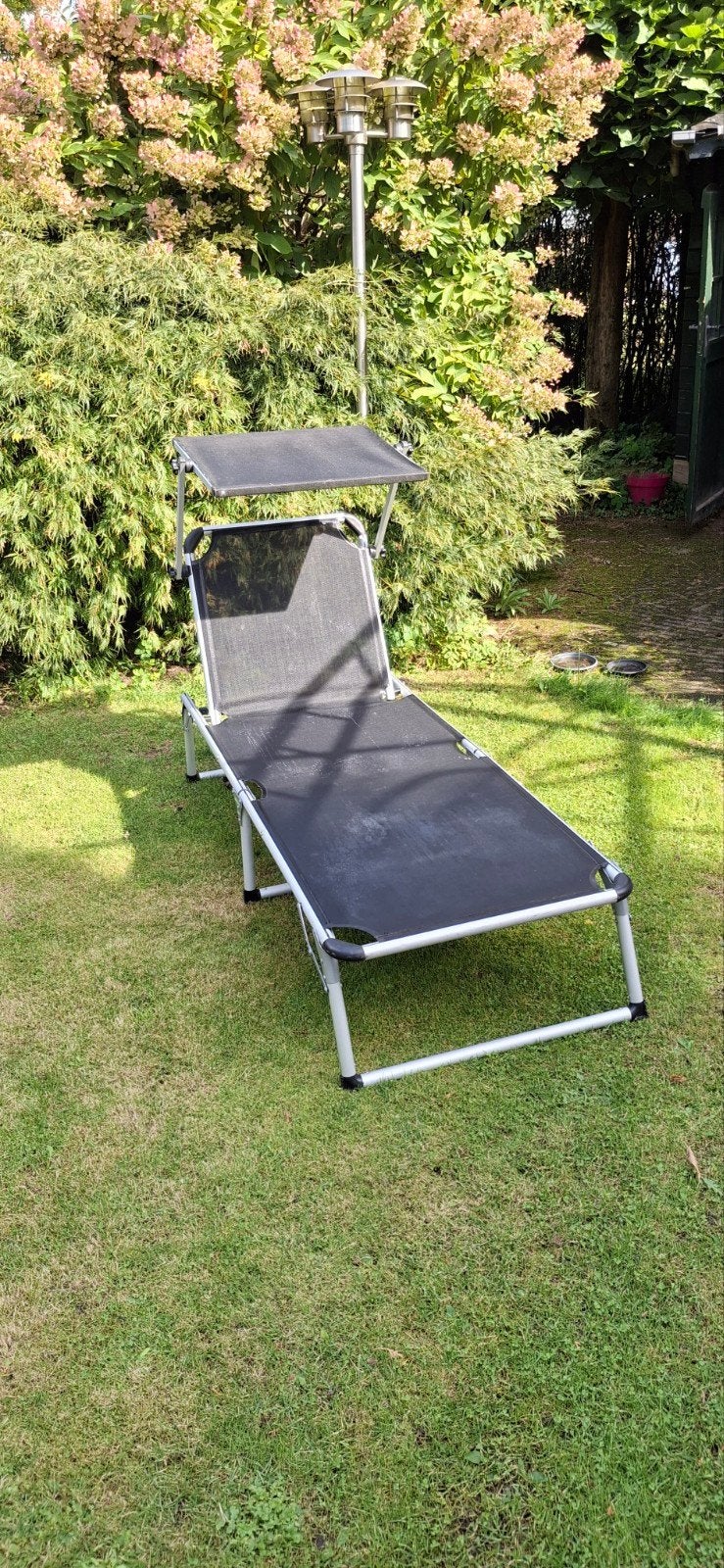 Ligbed met verstelbare rugleuning en afneembaar zonnescherm, Tuin en Terras, Ophalen