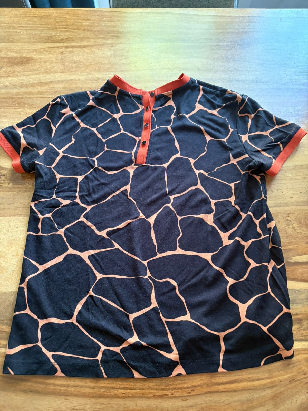 Top Janina zwart met oranje maat 42, Zwart, Maat 42/44 (L), Ophalen of Verzenden, Zo goed als nieuw